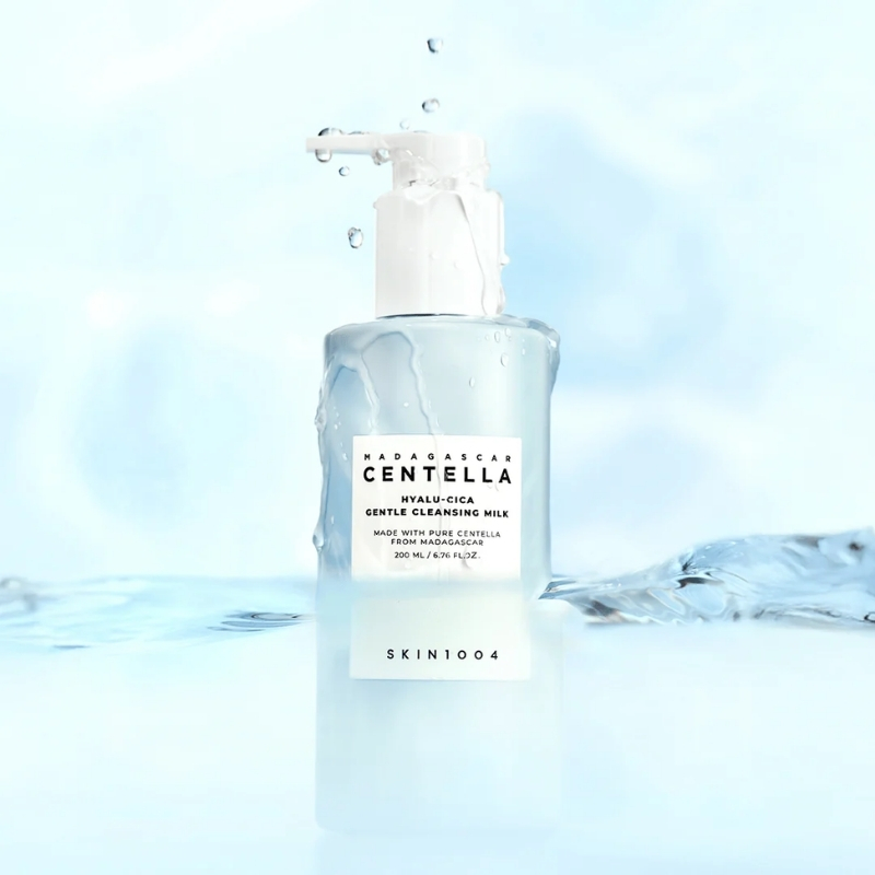 SKIN 1004 Madagascar Centella Hyalu-Cica Gentle Cleansing Milk 200ml