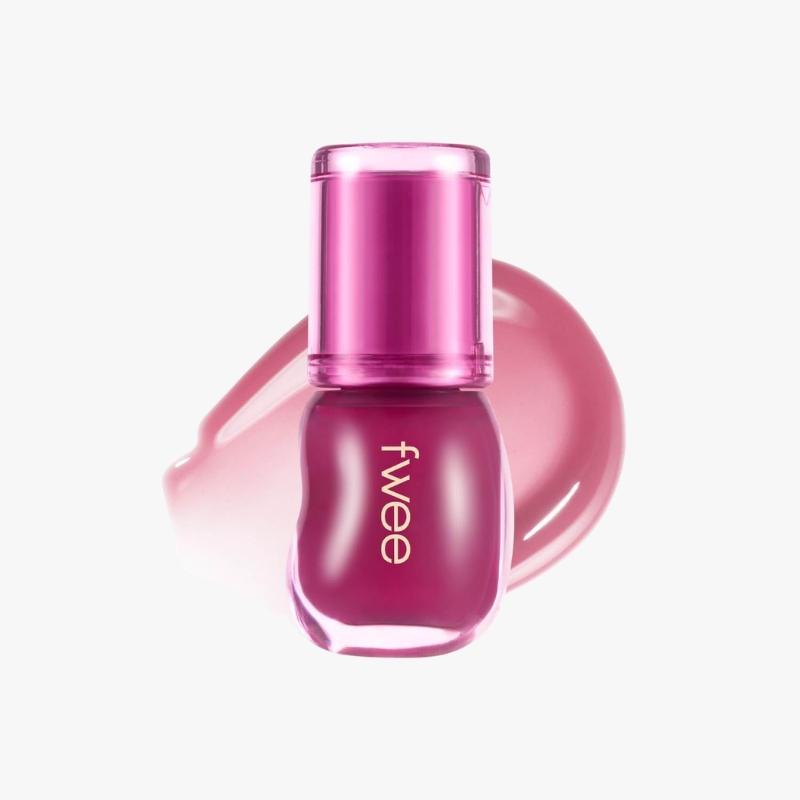 Pink nail polish bottle with a magenta cap, brand 'fivee', placed against a white background with a pink swipe behind it.